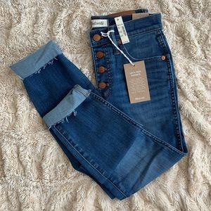 10” High Rise Skinny Crop